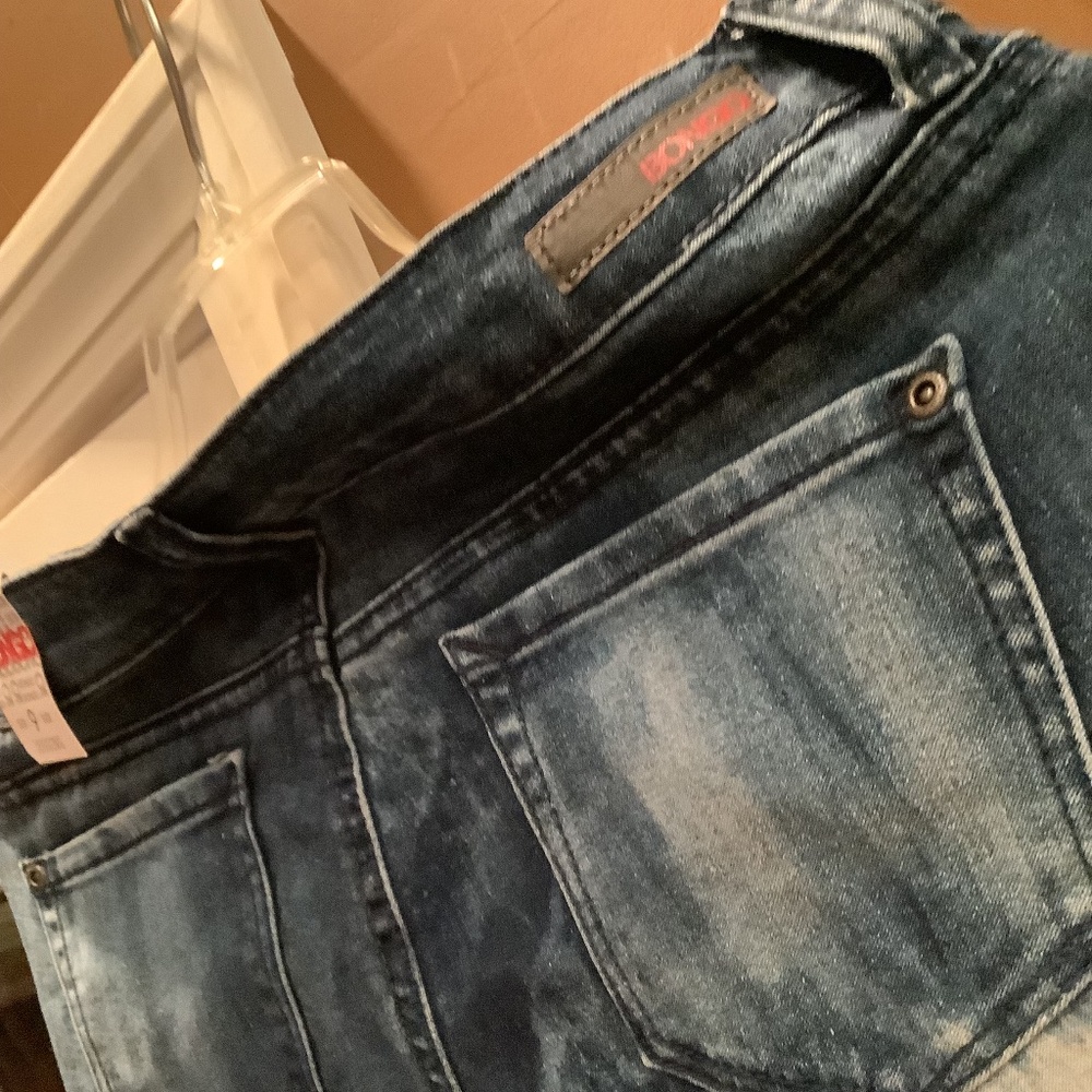 Jeans - Picture 3 of 3